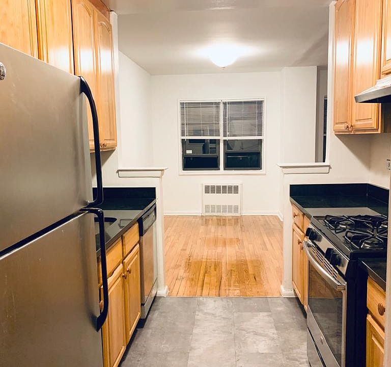 1st image of 2770 Ocean Ave APT 6A