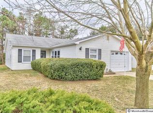 135 Lions Head Blvd S, Brick, NJ 08723