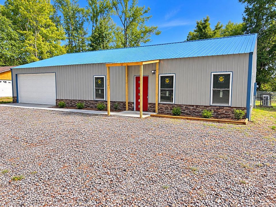 1st image of 6 Vince Ln