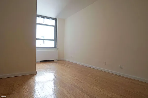 Rented by Citi Habitats | media 32