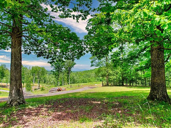 4th image of C4 Briarwoods Ln