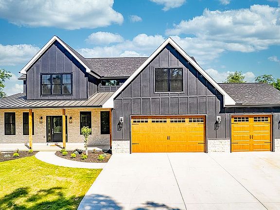 2nd image of 513 Bowers Ln