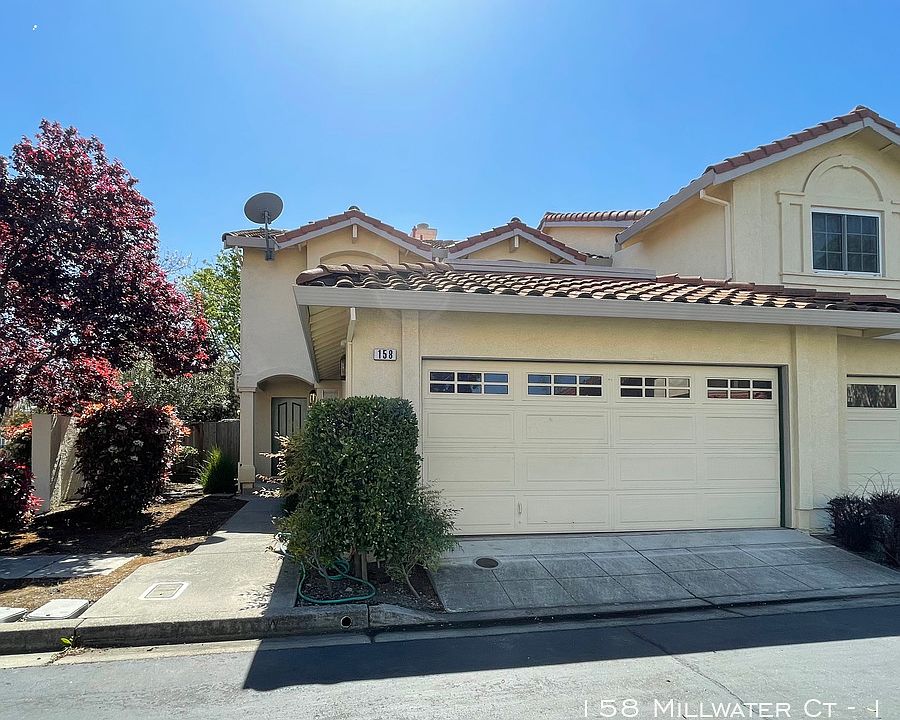 1st image of 158 Millwater Ct #1