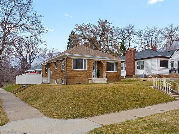 2nd image of 1502 25th St