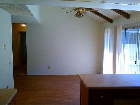 3rd image of 7747 Hillandale Dr