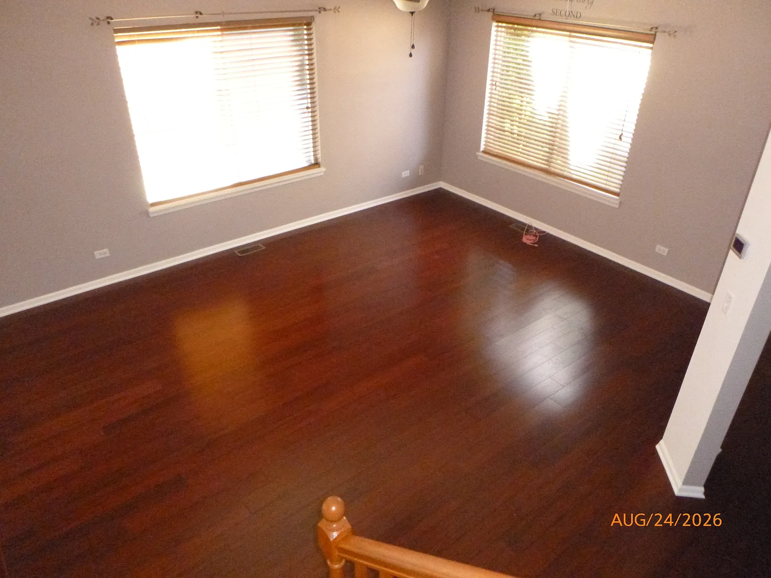 Aurora - 3 Bedroom Single Family — Photo 3