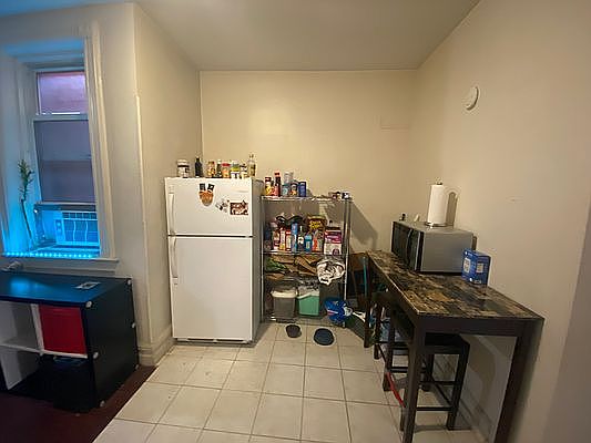 3rd image of 764A Franklin Ave #3A