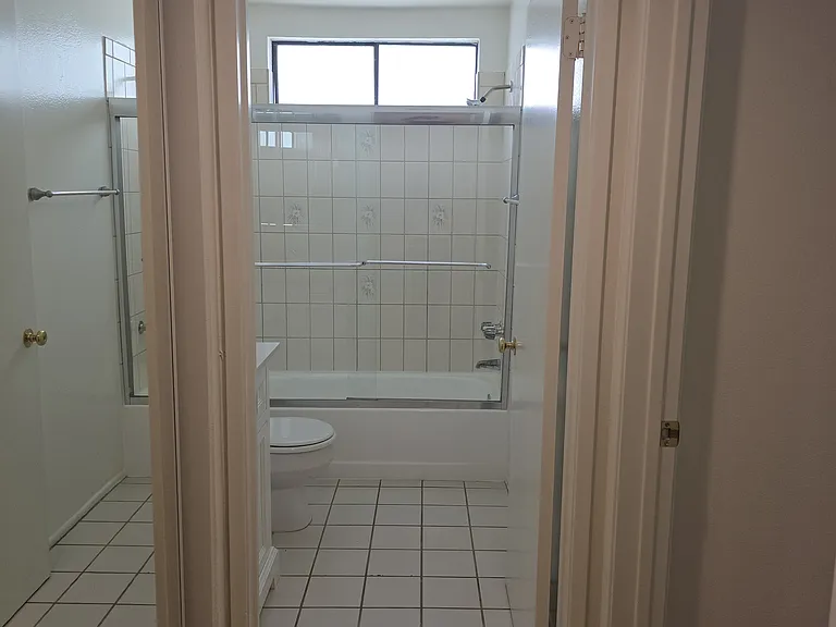 4220 Arch Dr #1 — Photo 10