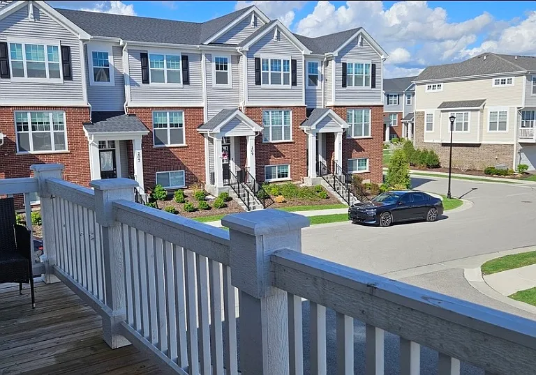 210 Timberleaf Cir — Photo 13