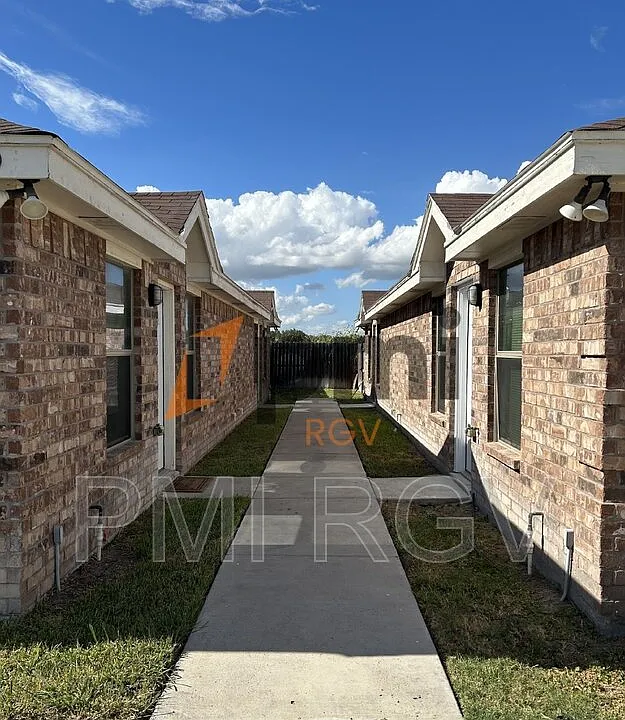 2905 Linda Vista St #UNITC