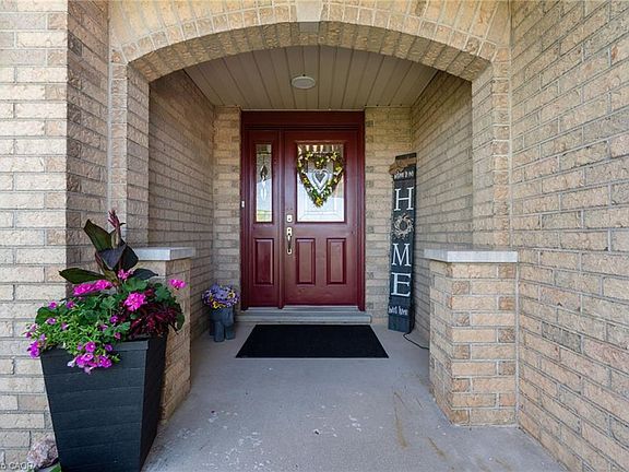 5th image of 34381 Denfield Rd