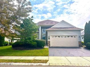 12 Lorenzo Rd, Manchester, NJ 08759