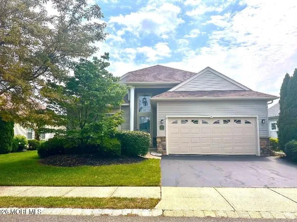 12 Lorenzo Road, Manchester, NJ 08759