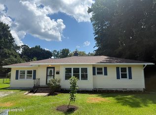 18 White Oak Street, Jacksonville, NC 28540