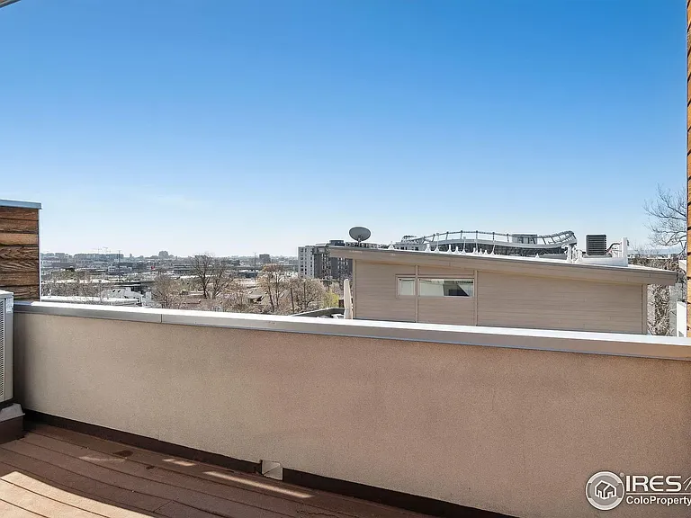 2770 W 22nd Ave — Photo 21