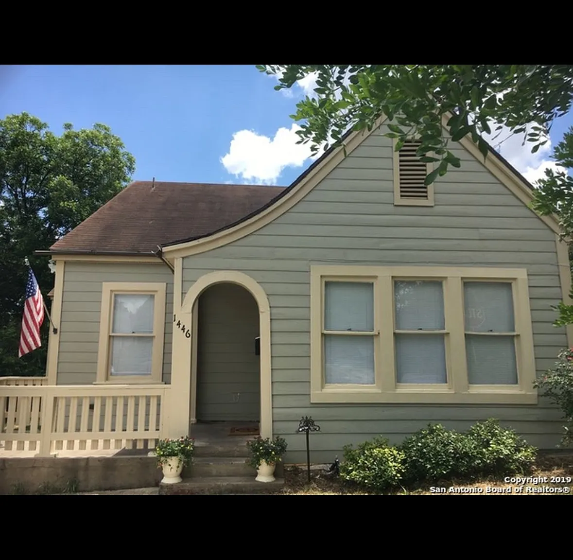 2 bed, 1207 sqft, $1,895 — Photo 1