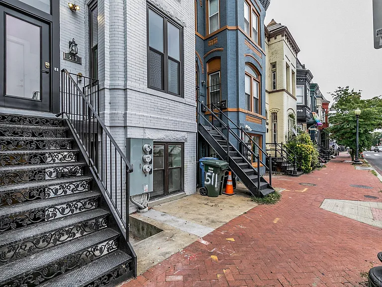 513 Florida Ave NW — Photo 2