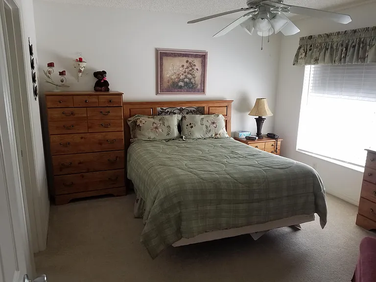 1826 Athens Ln — Photo 7