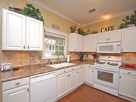 Attractive Kitchen