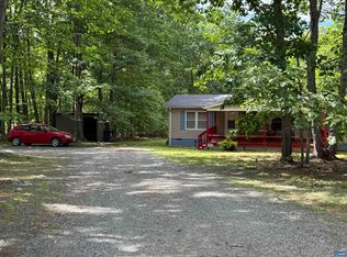 579 Glenmore Rd, Howardsville, VA 24562