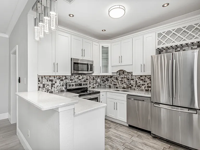 4719 Junius St #3 — Photo 12