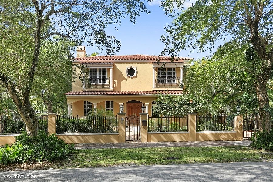 1st image of 3016 Alhambra Cir