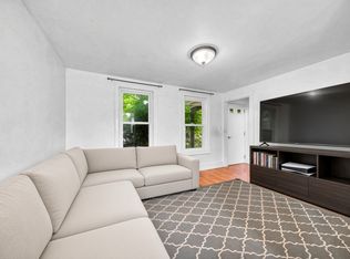 1689 Main St #1689, Concord, MA 01742