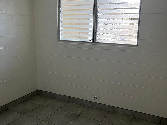 3rd image of 2568 Date St #105