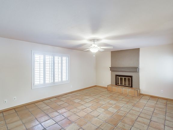 3rd image of 4346 E Friess Dr