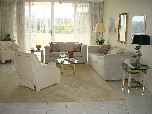 2nd image of 2773 S Ocean Blvd #4100