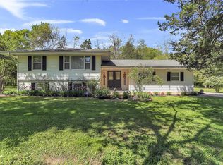 45 Valley Dr, Dittmer, MO 63023