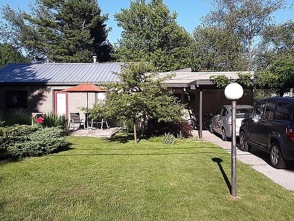 3rd image of 5156 Wickham Dr