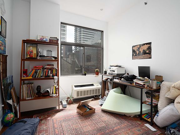 3rd image of 235 E 121st St APT 4B