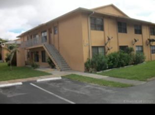 15328 SW 72nd St #812, Miami, FL 33193