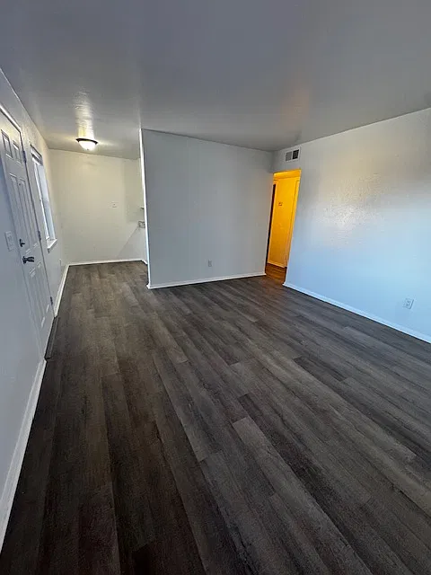 1 bed, 650 sqft, $800 — Photo 4