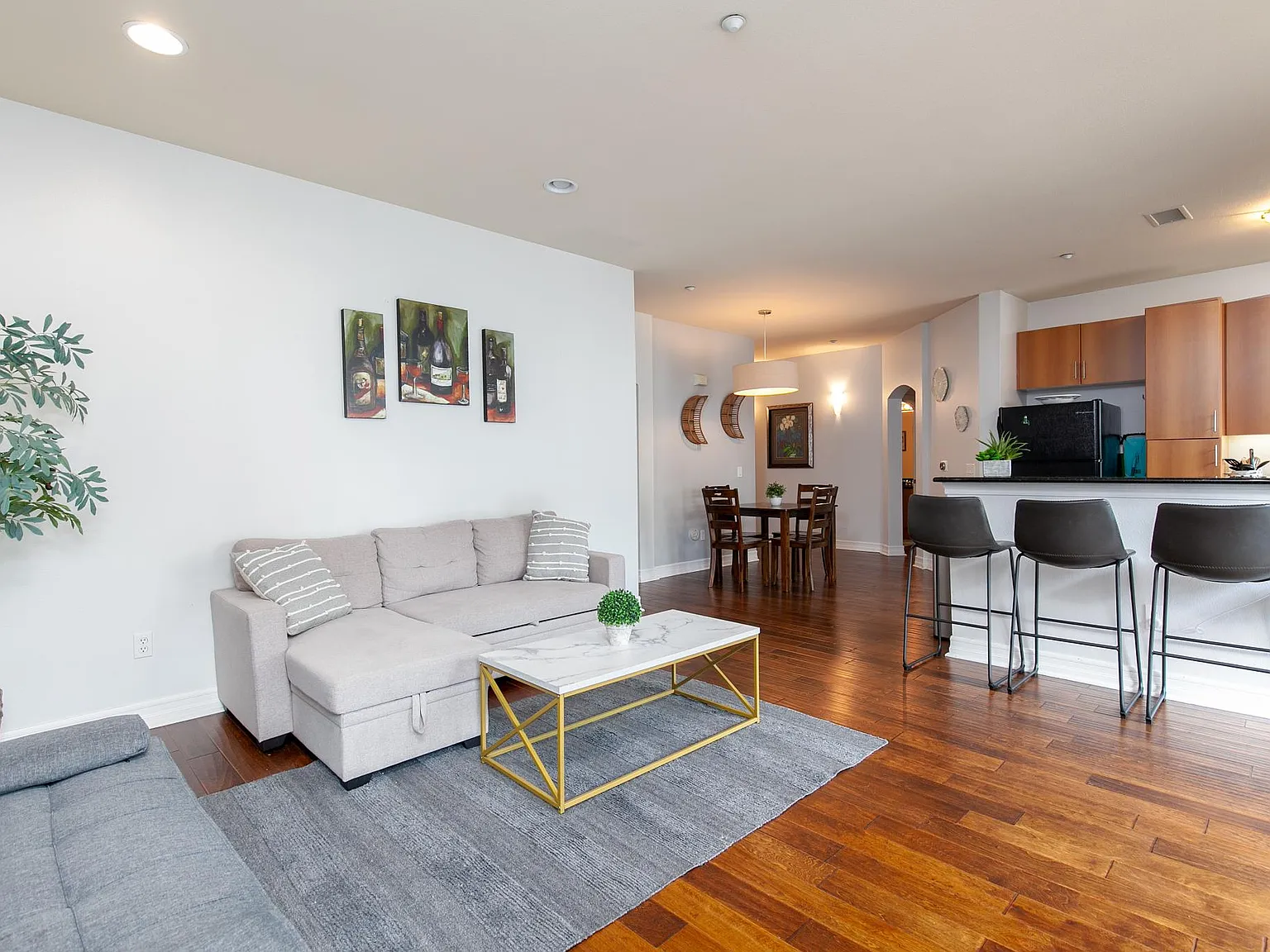 1225 Island Ave — Photo 3