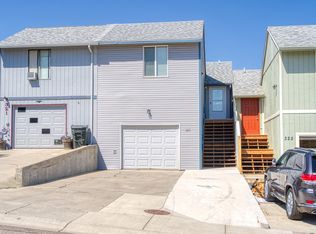 323 Westhills Loop, Gillette, WY 82718