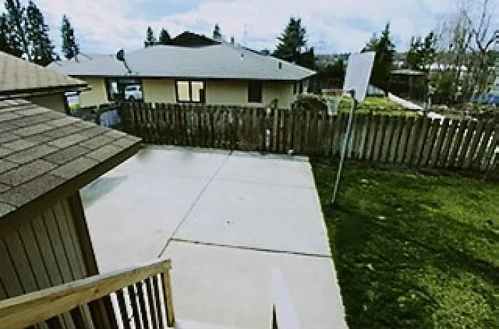 patio / basket ball