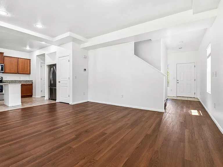 4707 Walden Way — Photo 6