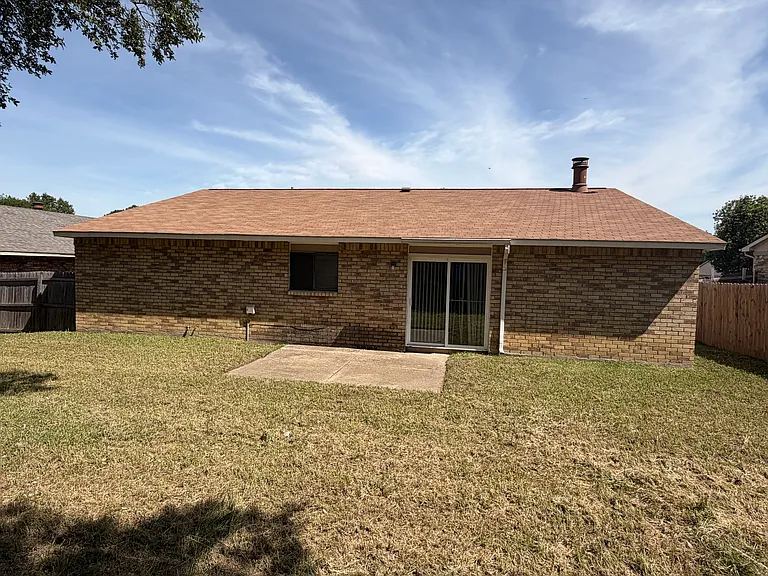 6610 Greenspring Dr — Photo 16