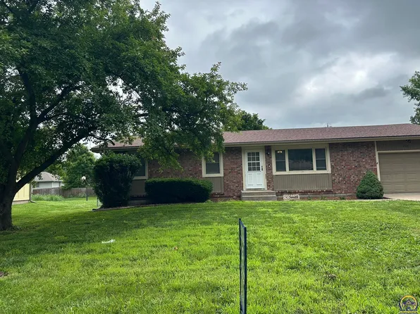 104 Sage Rd, Silver Lake, KS 66539
