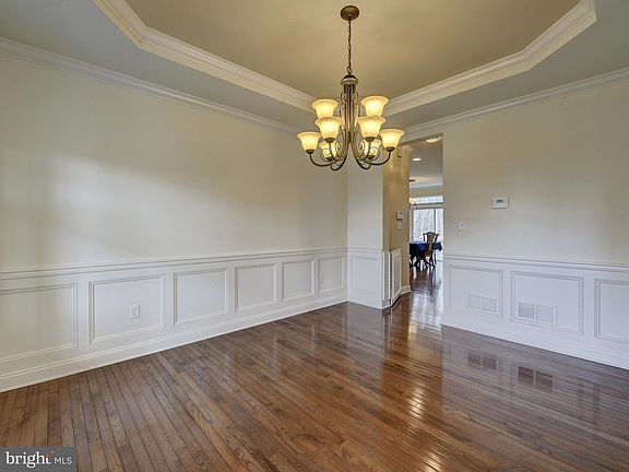 4th image of 236 Leffler Cir