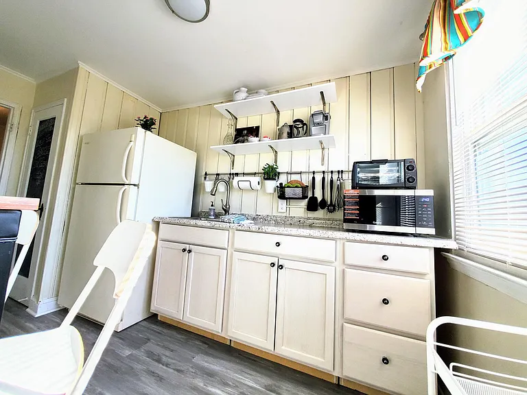 865 Bradhurst Rd #2 — Photo 14