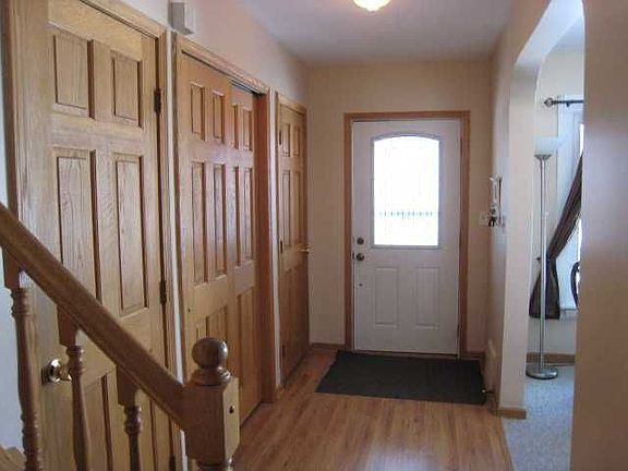 4th image of 243 N Park Ave