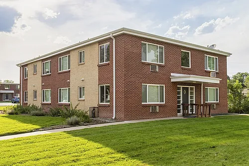 Sunset Park Apartments Photo 1