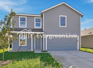 417 Stratus Ln, Hutto, TX 78634