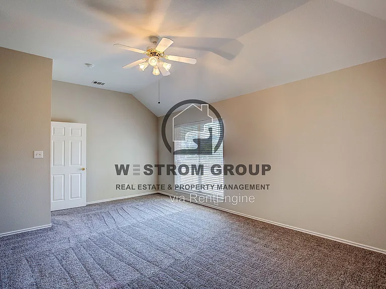 1200 Buehler Ct — Photo 25