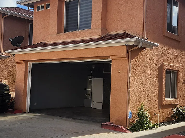 547 Hart Dr #3 — Photo 9