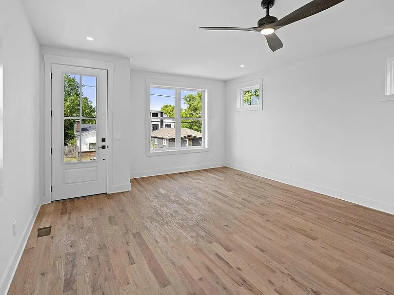 1602A Litton Ave — Photo 24