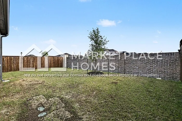 415 Bertney Dr — Photo 29